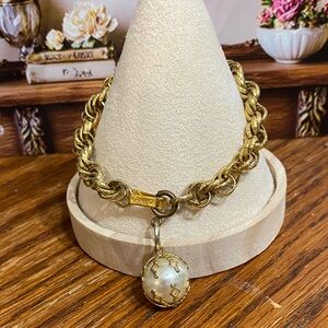 Cerebrity Gold Chain Bracelet with Faux Pearl Charm